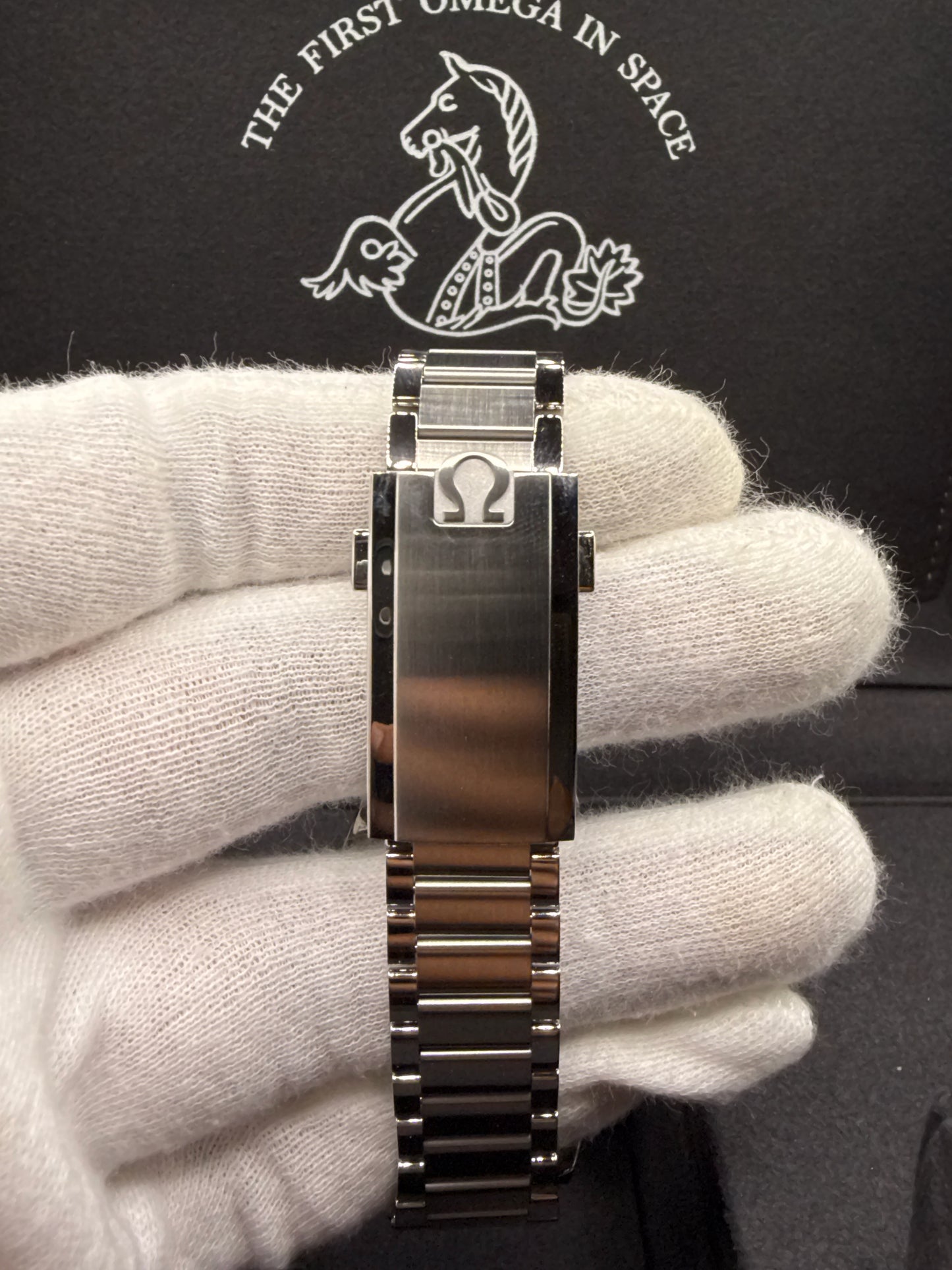 First Omega in Space Speedmaster 310.30.40.50.06.001