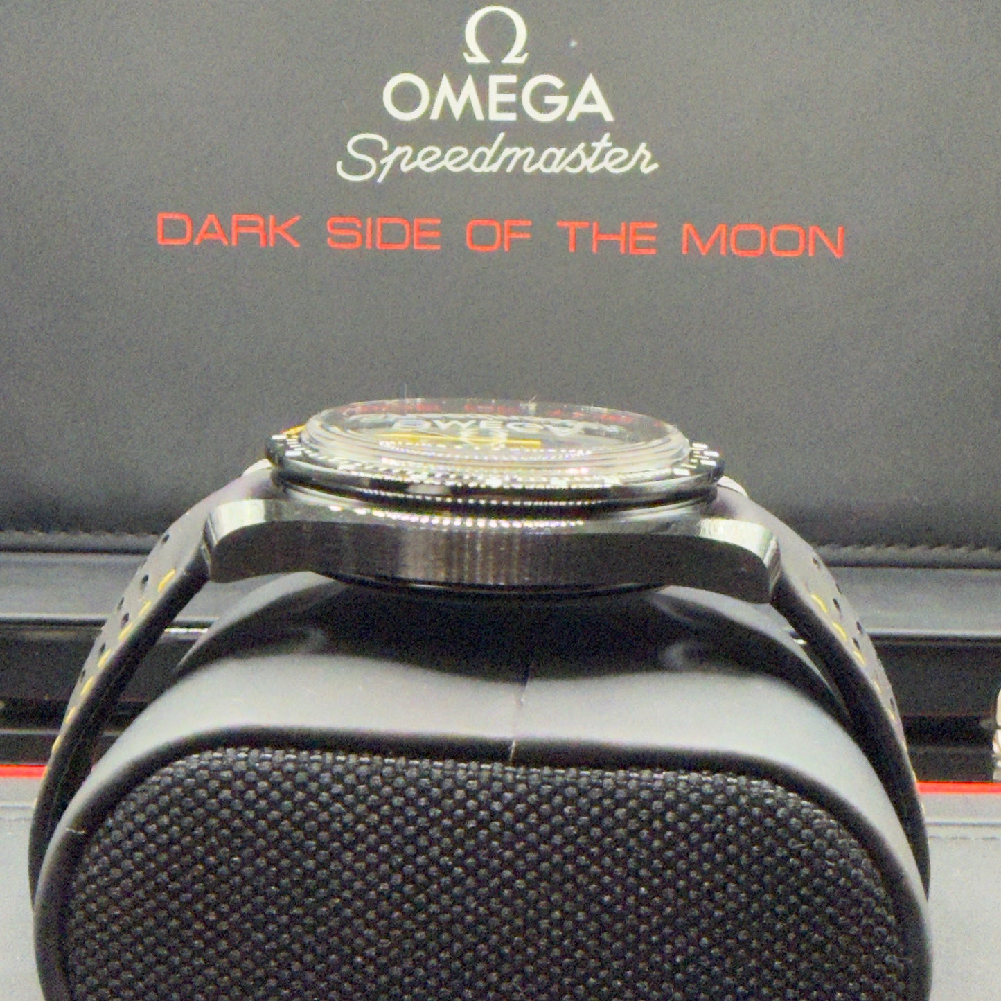Omega Speedmaster Dark Side of the Moon 311.92.44.30.01.001
