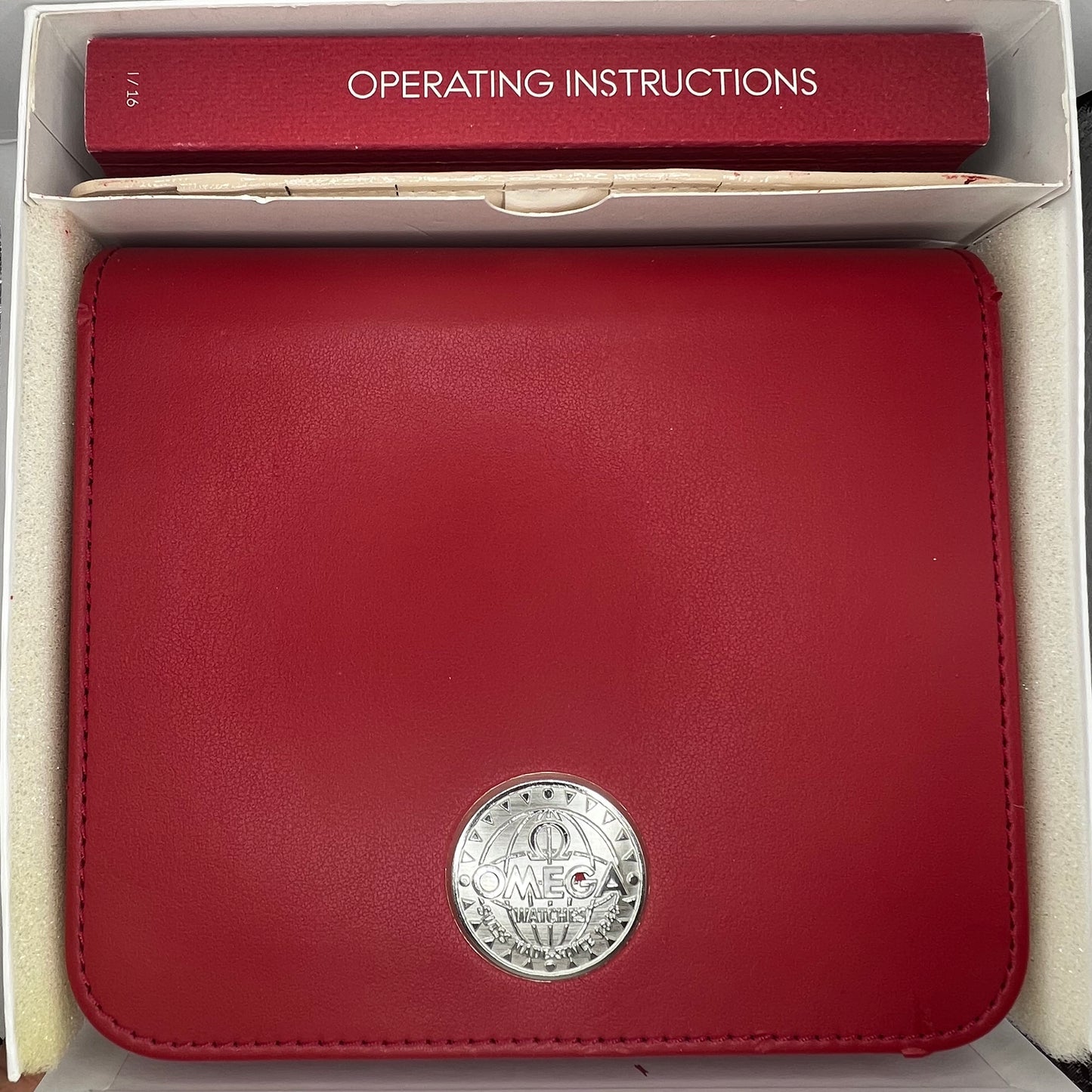 OMEGA Speedmaster Date / Day‑Date 323.30.40.40.06.001