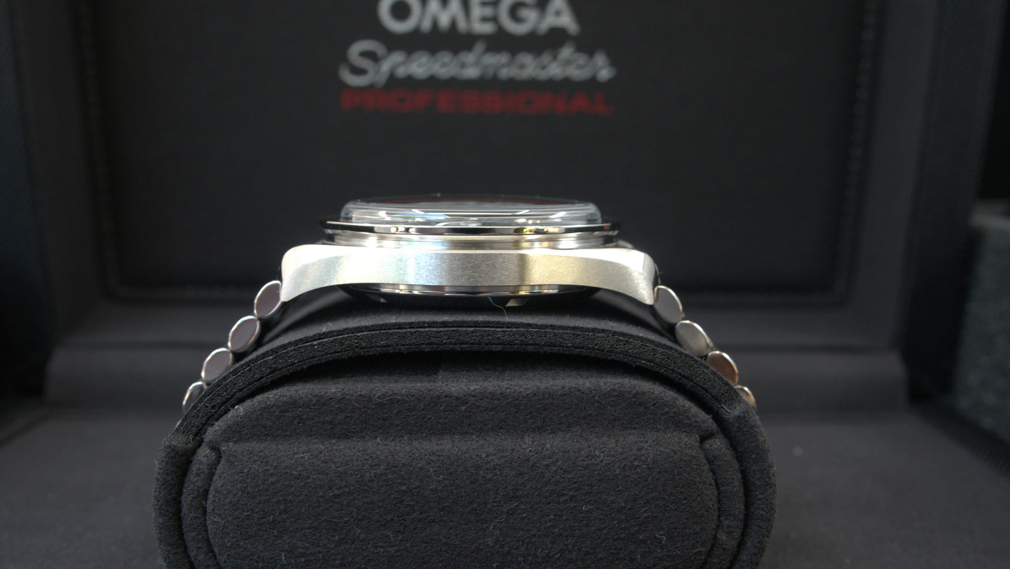 Omega Speedmaster Sapphire Sandwich 310.30.42.50.01.002